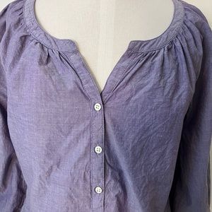 Old Navy Women’s 3/4 Sleeve Chambray Blouse.  Size Medium